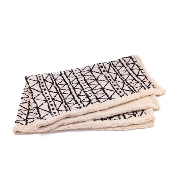 Green Elk Jacquard & Sherpa Pet Blanket Hot