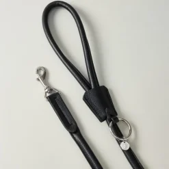 Lily & Leo Leather Rolled Dog Lead Black Discount